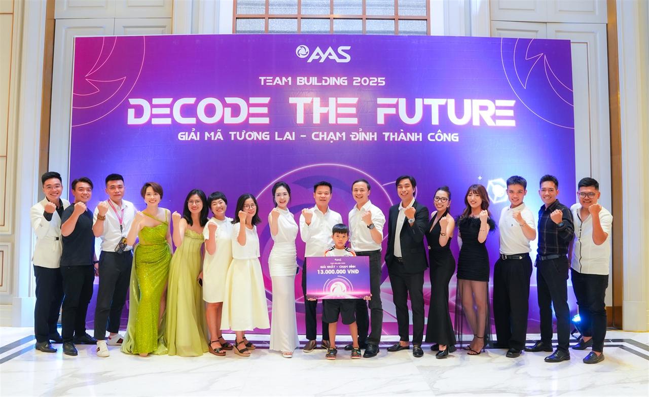 The AAS team at the Team Building 2025 event “Decode the Future”