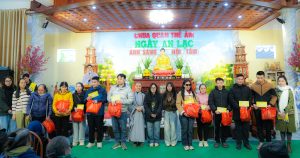 TRAO YÊU THƯƠNG NHỎ – ĐÓN MÙA XUÂN LỚN