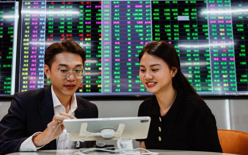 Mở tài khoản chứng khoán trực tiếp tại công ty
