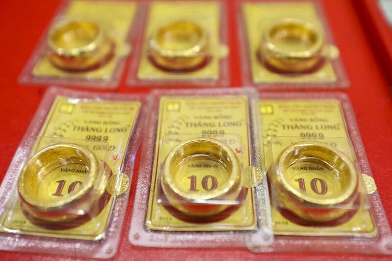 Vàng nhẫn trơn 24K - Linh hoạt hơn cho số tiền nhỏ.