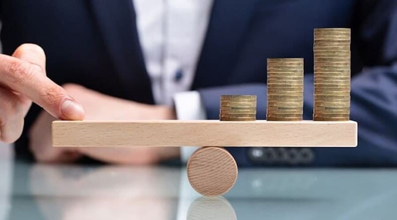 Báo cáo tài chính mất cân đối là gì?