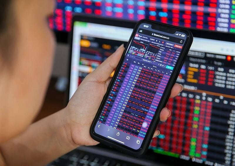 Nhà đầu tư cá nhân nên tiếp cận thế nào?
